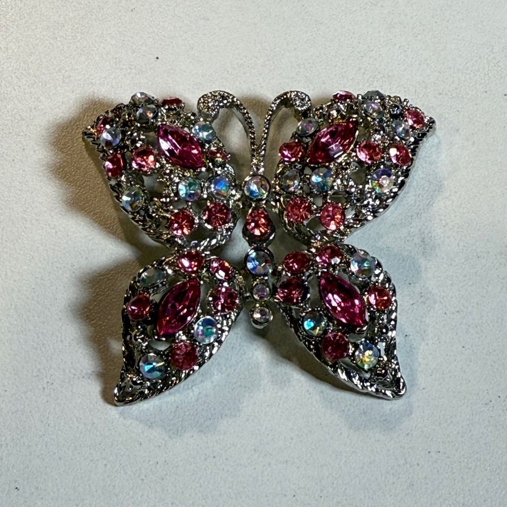 Rhinestone‎ Butterfly Brooch Pin Silver Tone Pink Aurora Borealis Sparkly